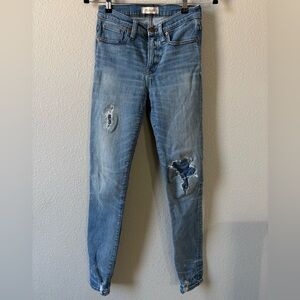 Madewell Hi Rise Distressed Skinny Jeans-25